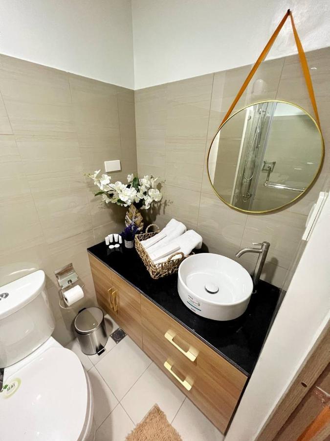M&M Condostay At Shore 2 Residences Tower 2 Pasay City Manille Extérieur photo